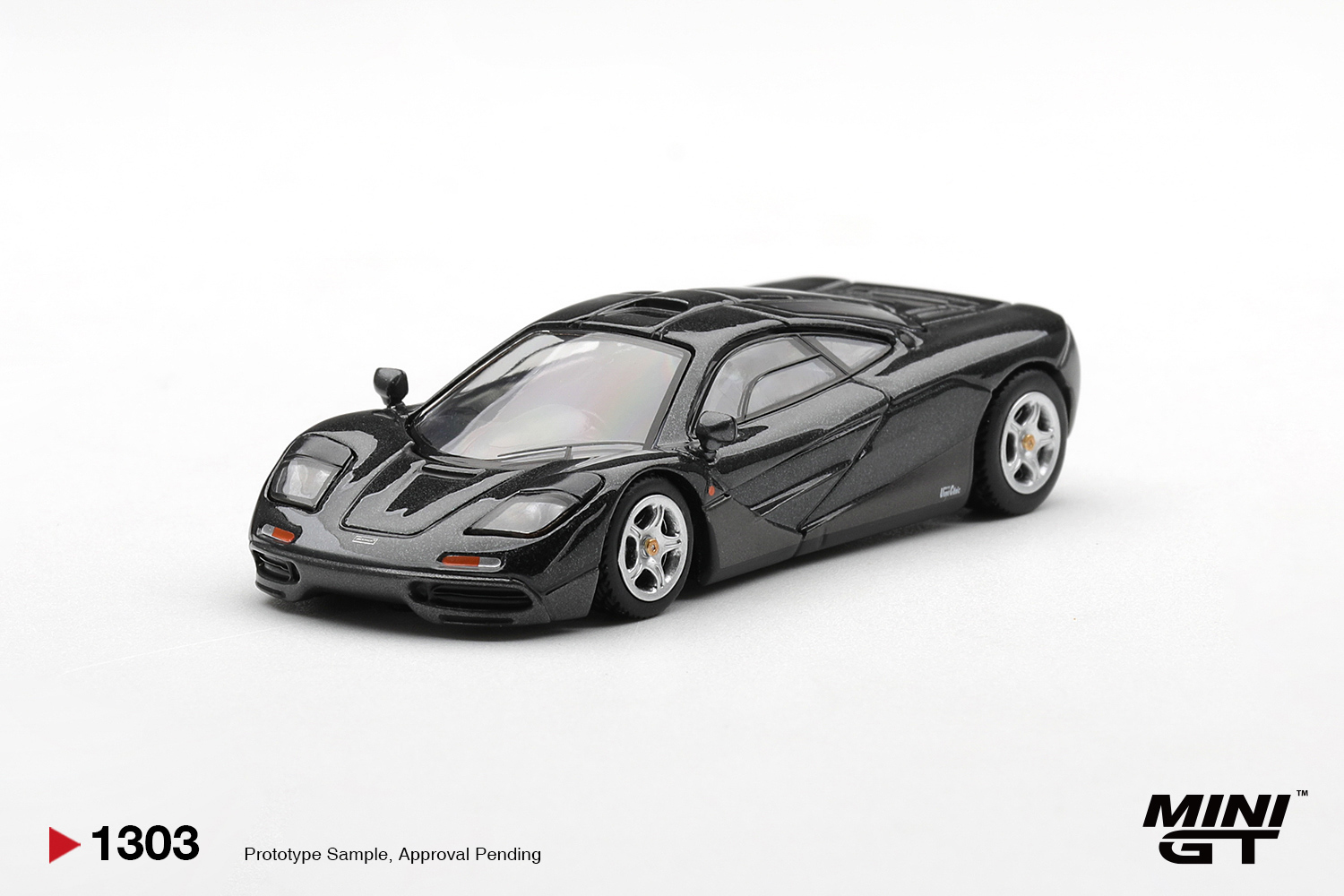 MINIGT 1/64 McLaren F1 Blue Bl - Die Cast Car 1 64 review and price