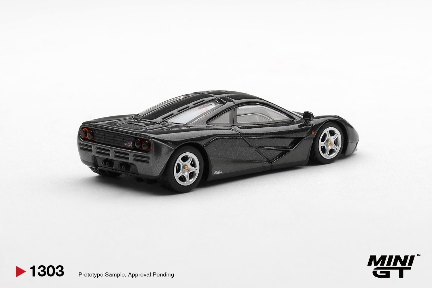 MINIGT 1/64 McLaren F1 Blue Bl - Die Cast Car 1 64 review and price